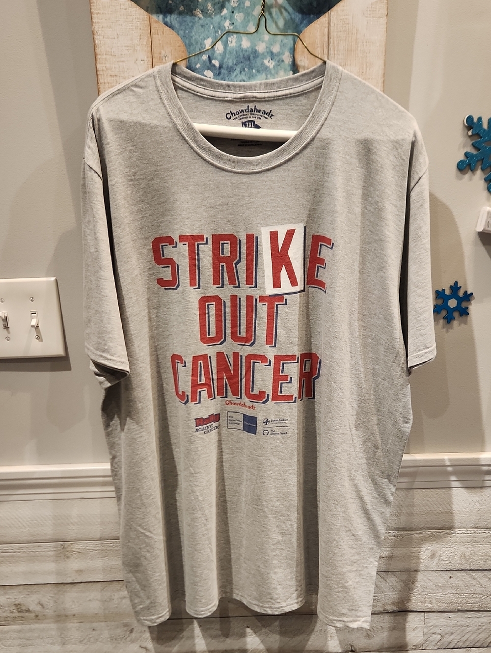 EUC Chowdaheadz Gray "Strike Out Cancer" Men's Graphic T-Shirt Sz 3XL